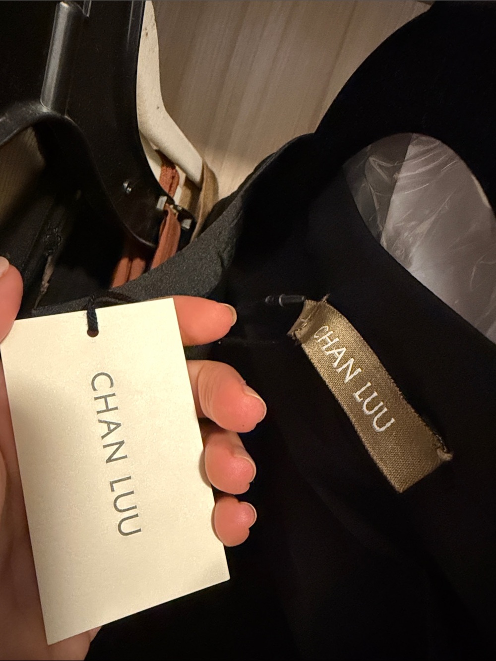Chan Luu Black Long Satin Robe - Picture 5 of 6